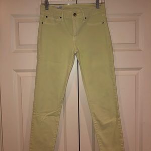 Mid Rise Ankle Jegging